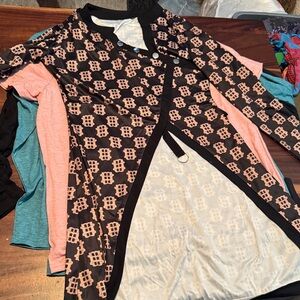 Amazon Black and Pink Patterned Button Down Shirt